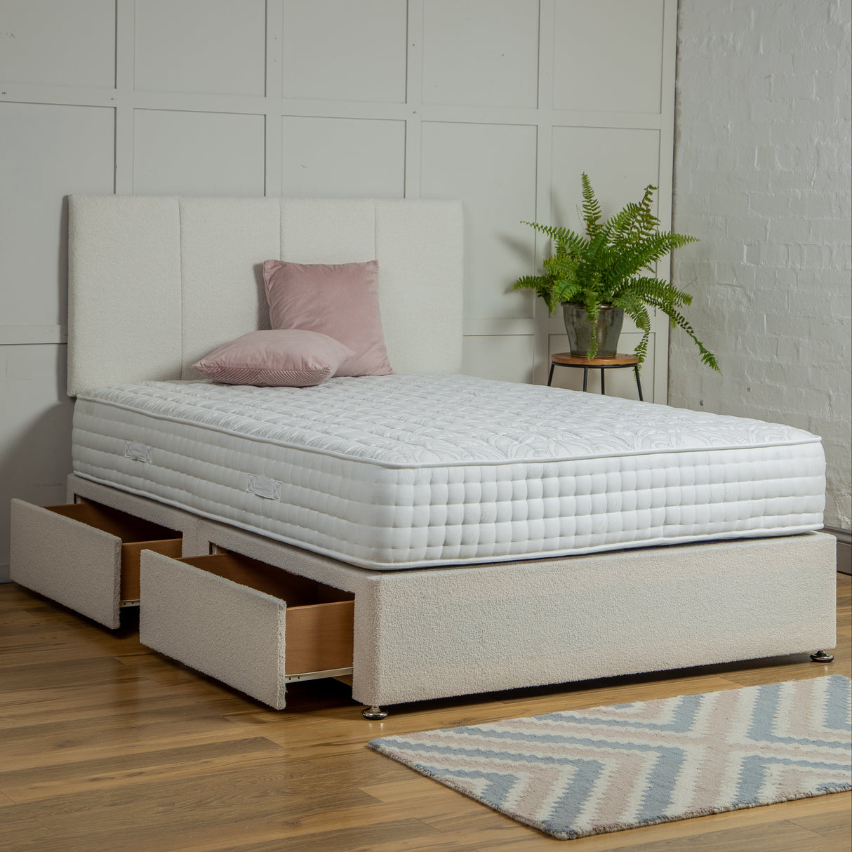 Windsor Divan Bed Set with Headboard