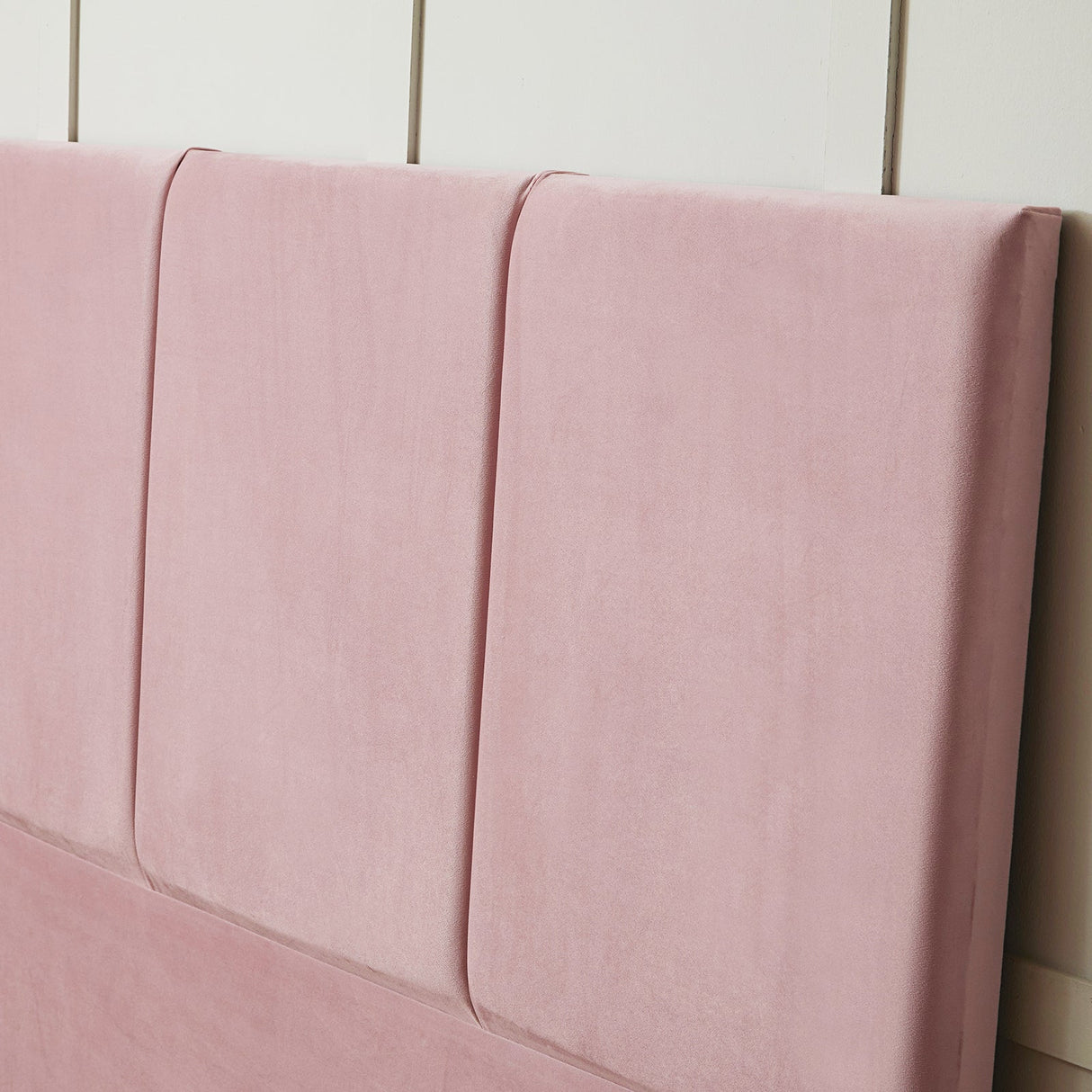 Opulence Zanda Traditional Upholstered Headboard